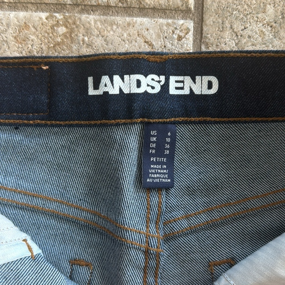 Women’s NWT Lands End jeans size 6 / E8 - Picture 3 of 5